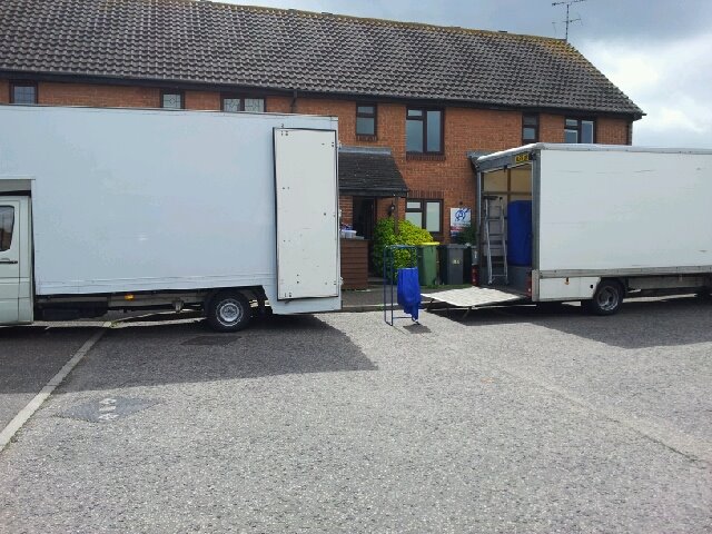 trucks-house Domestic Removals in Benfleet & Southend-on-Sea